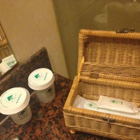 Greentree Inn Beijing Tongzhou Guoyuan Xinhualian Express Hotel Exteriör bild